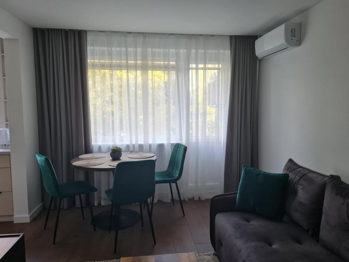 Talsa 1-Bedroom Apartment In City Center Siauliai Exteriör bild